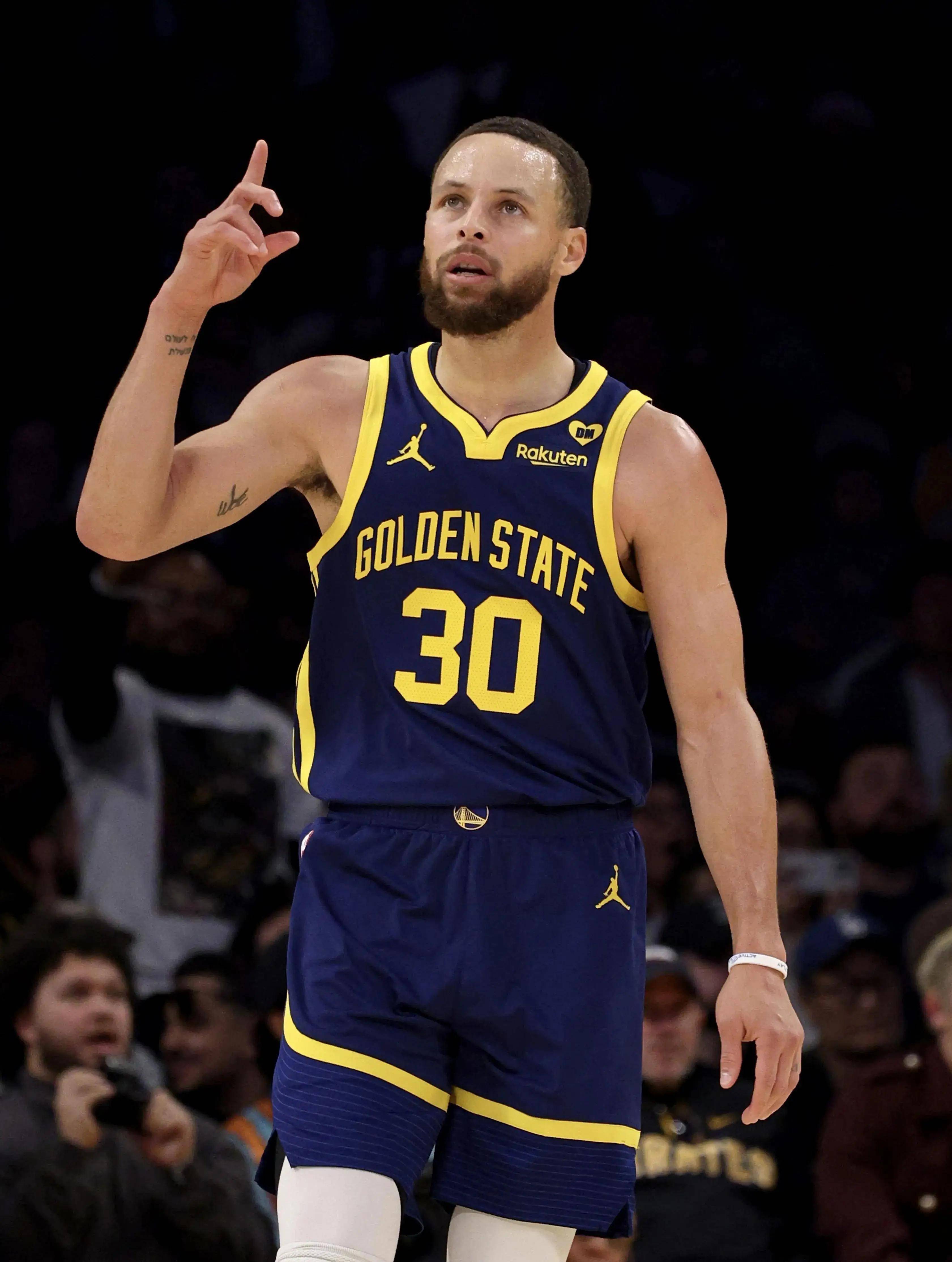 詹姆斯的全 詹姆斯的全